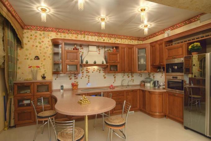 Obnova kuchynského nábytku (38 fotografií): DIY video návod na inštaláciu, cena, foto
