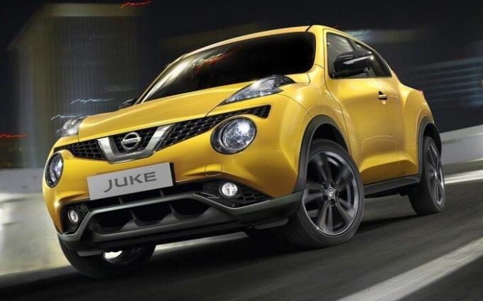 Žltá Nissan Juke 2014. | Foto: cheatsheet.com.