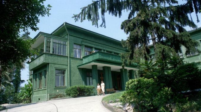 Dacha "New Matsesta" na územie sanatória "Green Grove" (Soči). | Foto: gazeta.ru.