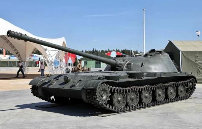 Skúsenosti zo Sovietskeho zväzu v týchto tankov a samohybných diel neboli. | Foto: yandex.ru. 