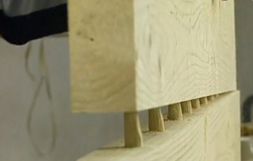 DIY drevený kuchynský nábytok