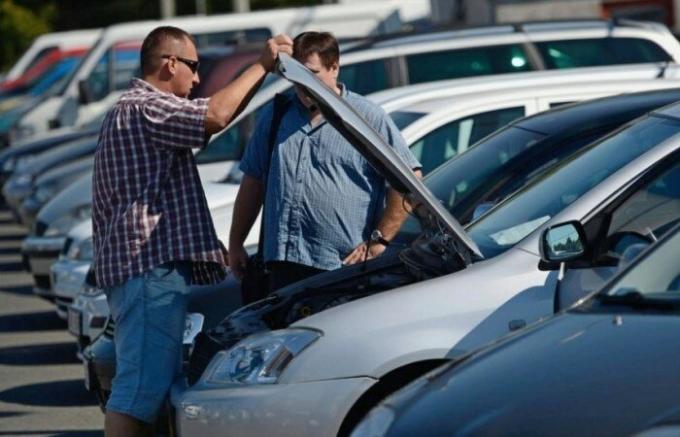 Skúsený mechanik nazval 7 miest, kde chcete hľadať výberom auto na "sekundárne bývanie"