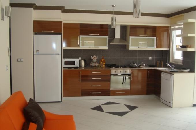 kombinovaná kuchyňa s obývacou izbou