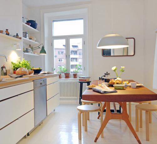 Škandinávsky dekor je dobrým riešením pre malú kuchyňu