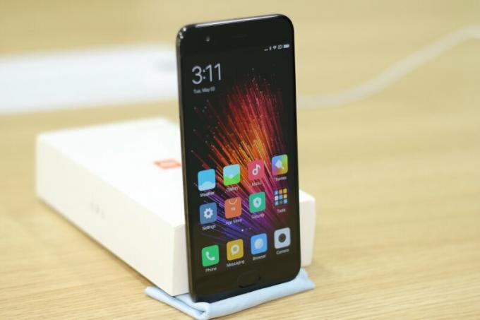 Recenzia smartfónu Xiaomi Mi 6 - výkonná a funkčná vlajková loď - Gearbest Blog Russia