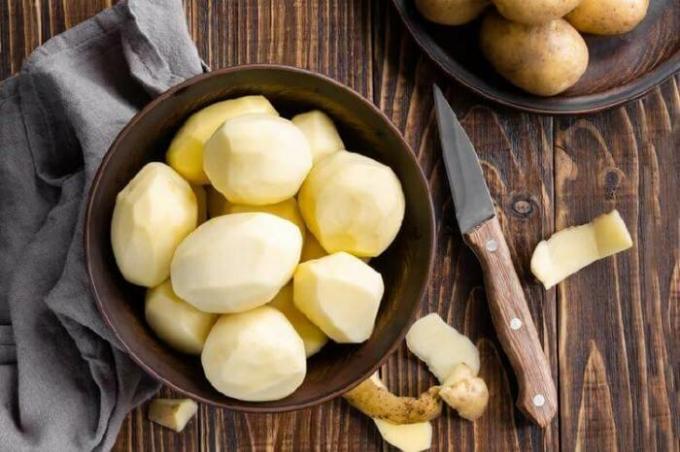 Základný recept na chutné zemiaky.