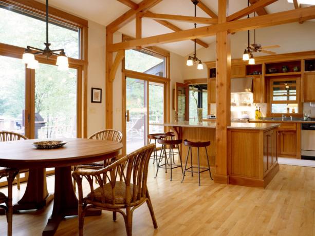 Drevený dizajn kuchyne (47 fotografií) - teplo a pohodlie interiéru