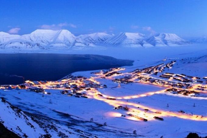 Arktíde Oasis mesto Longyearbyen (Nórsko).