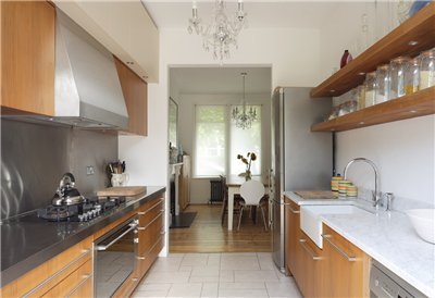 Dlhá úzka kuchyňa - usporiadanie (41 fotografií) pohodlného priestoru