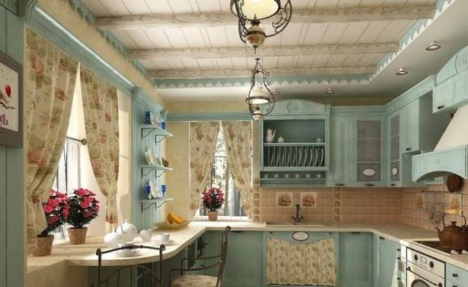 Interiér kuchyne v drevenom dome (57 fotografií): videonávod na zdobenie domáceho dizajnu vidieckeho domu z baru vlastnými rukami, cena, fotografia