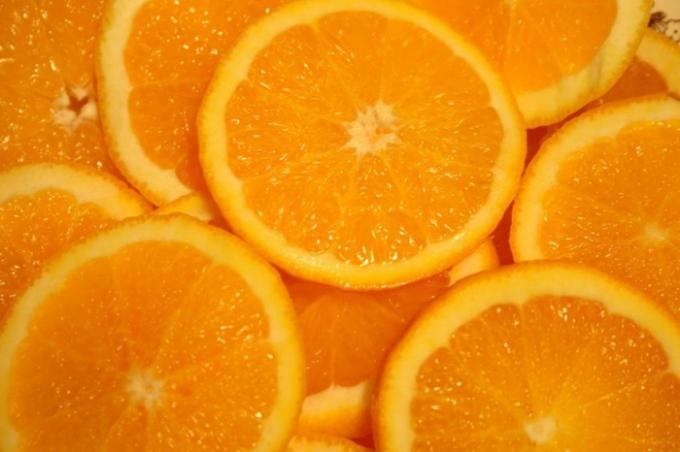 Oranžová kuchyňa (41 fotografií): znie to vynikajúco, vyzerá atraktívne