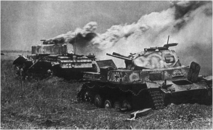 Už prvá bitka ukázala, že nemecké tanky nie sú tak spoľahlivé. | Foto: yandex.ua. 
